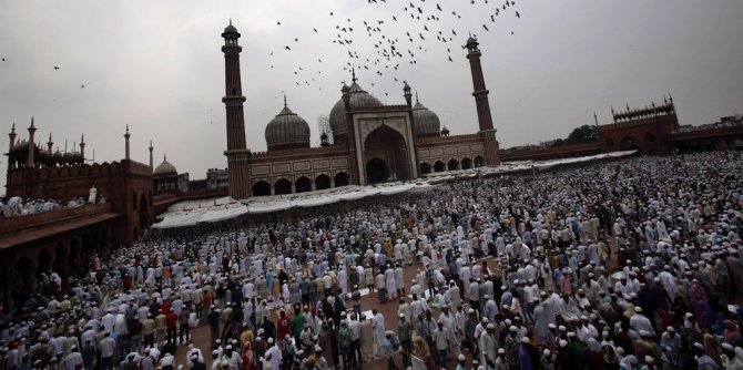 Di Barat Selatan Aceh, Sebagian Warga Lebaran Hari Ini